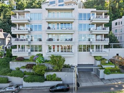 2020 SW Market Street Dr #101-103, Portland, OR, 97201