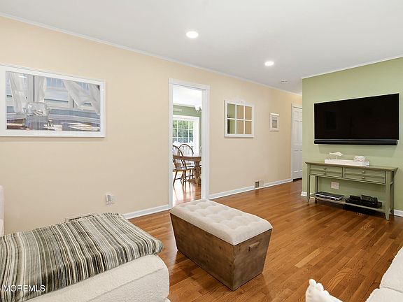 5th image of 1209 Barton Avenue