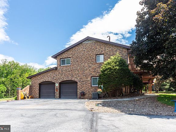5th image of 3810 Akers Dr