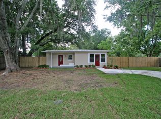 1748 Brookview Dr S, Jacksonville, FL 32246