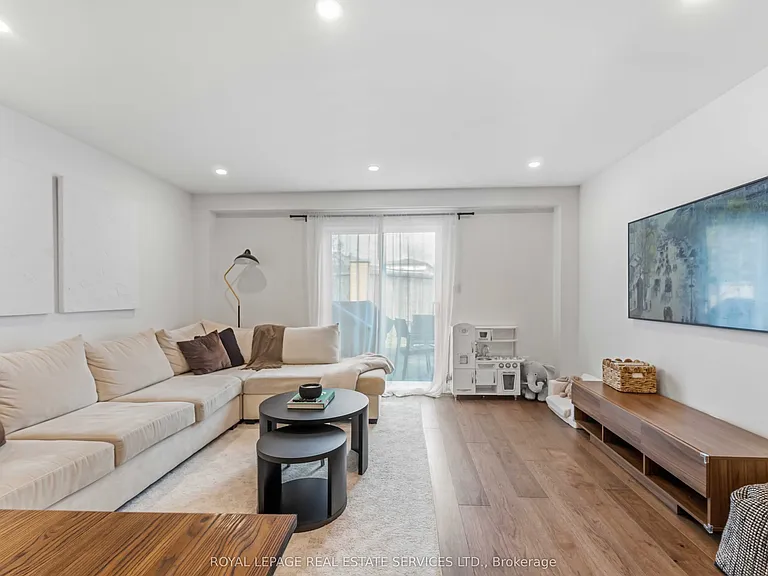 13 Newell Ct — Photo 12