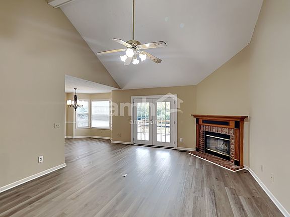 5th image of 1212 Wembley Ct