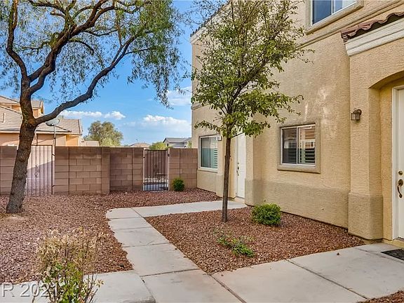 3rd image of 4005 Pepper Thorn Ave Unit 101