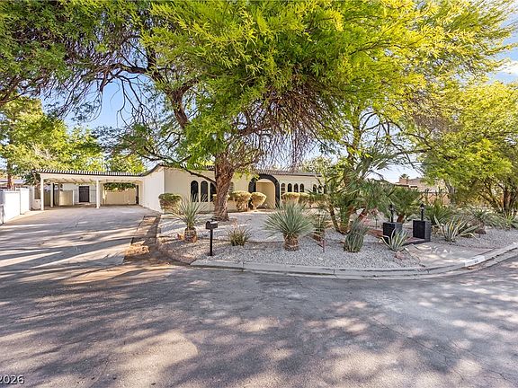 4th image of 4444 Denia Cir