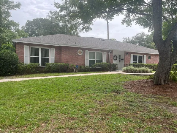 832 S Hill Ave #10, Deland, FL 32724