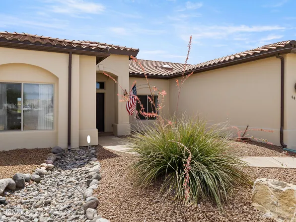 4422 Purple Sage Dr, Las Cruces, NM 88011