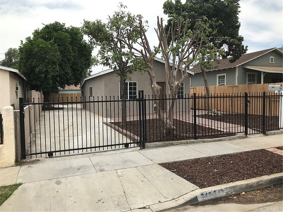 1st image of 345 Gifford Ave