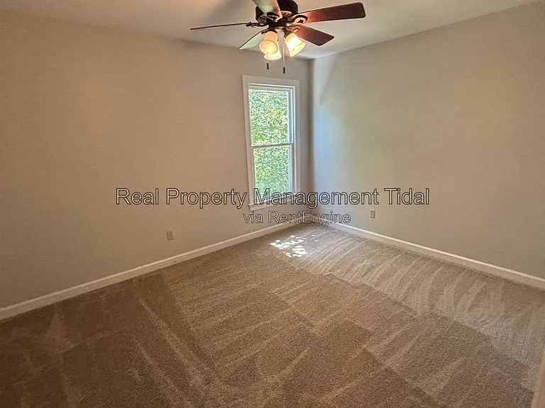 8956 Belgrave Ave — Photo 21