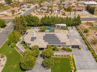 19832 Sunset Ln, Apple Valley, CA 92308