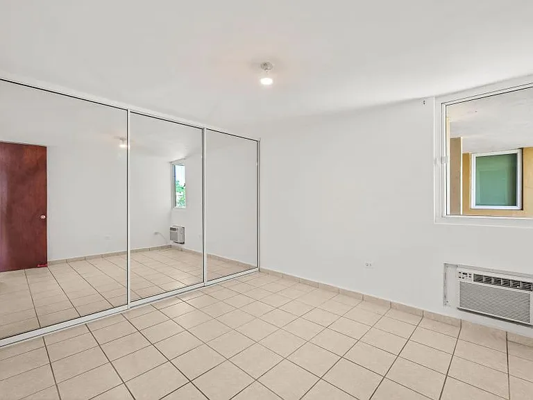 Cond Montecentro Apt L401 Calle Daguao 416 — Photo 25