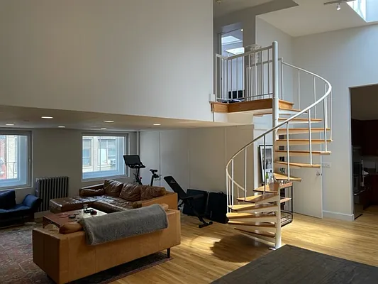 Rented by Compass | media 12