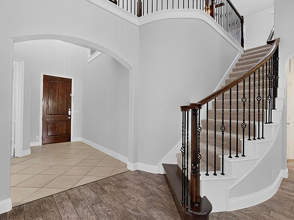 5th image of 4218 Cherry Ln