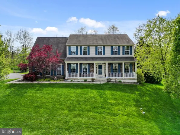 34 Joy Cir, Barto, PA 19504
