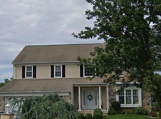 217 Cardinal Dr, Conshohocken, PA 19428