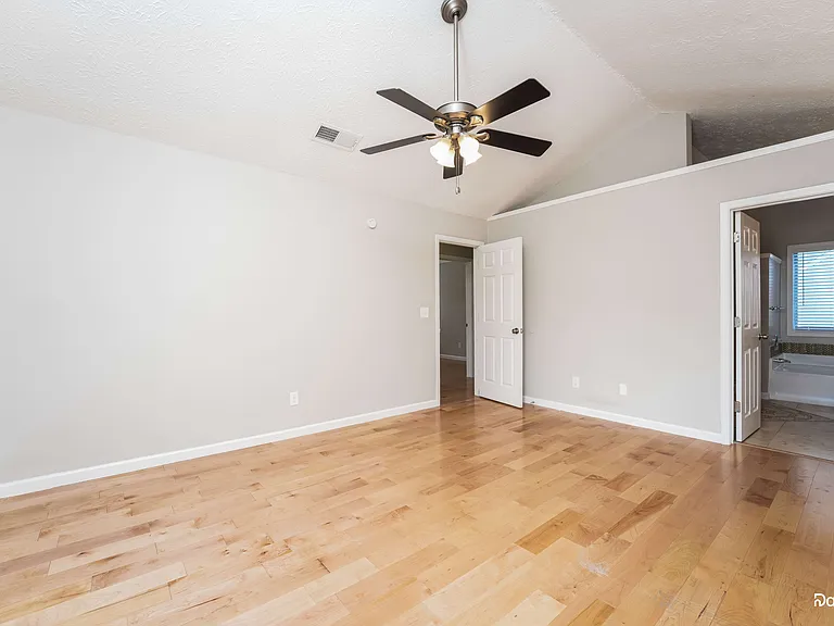 1681 Magnolia View Pl — Photo 8
