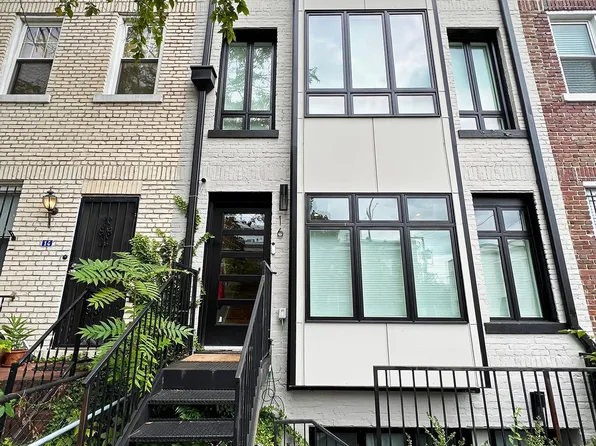 16 18th St SE #2, Washington, DC 20003