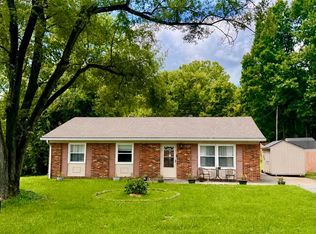 33 Meadowbrook Dr, Frankfort, KY 40601