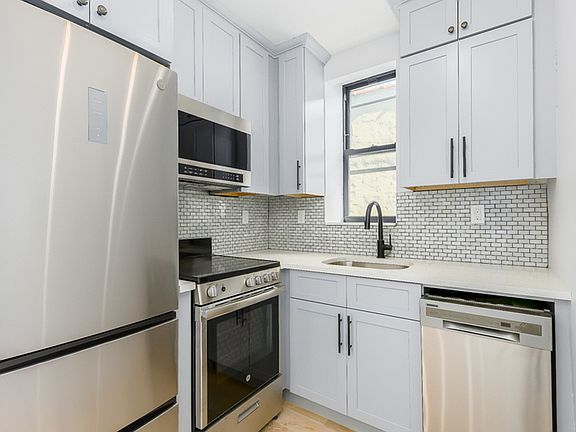 3rd image of 1160 Rogers Ave #3E