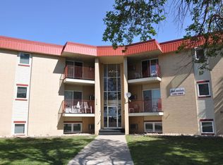 1114 27th Ave S, Moorhead, MN 56560