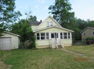 82 North Rd, Bloomingburg, NY 12721