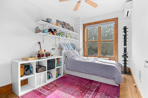 Sold by Compass | media 10