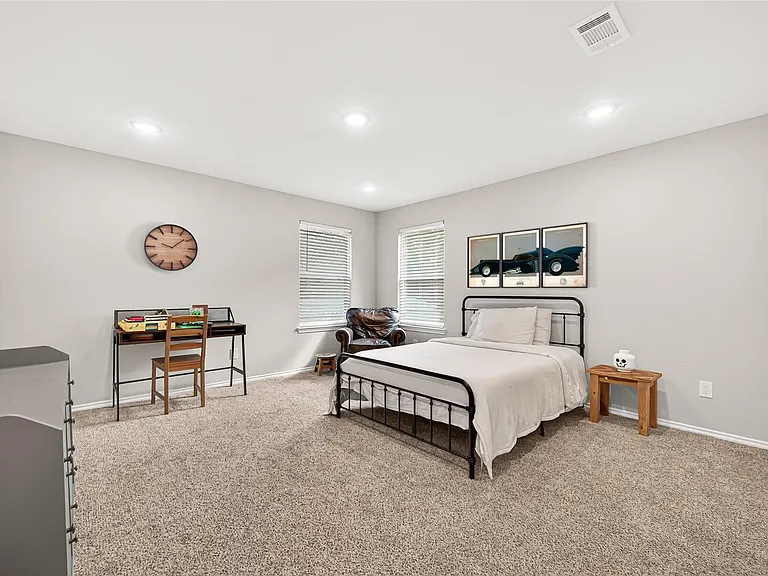 12789 Royal West Dr — Photo 26