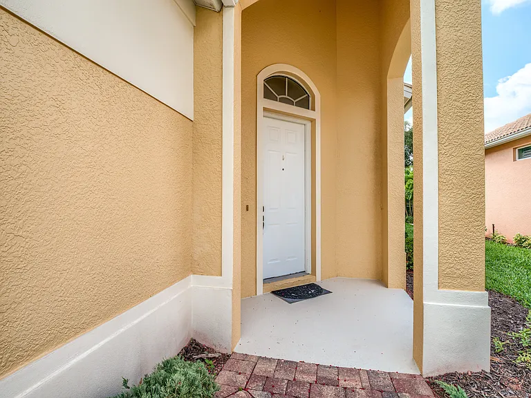 14854 Toscana Way — Photo 4