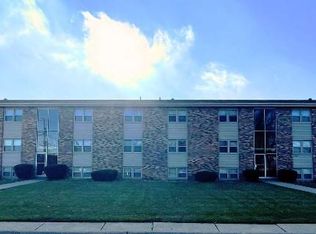 309-311 Robinhood Ln #A2, Bloomington, IL 61701