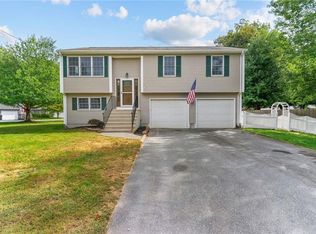 18 Loggers Run, West Warwick, RI 02893