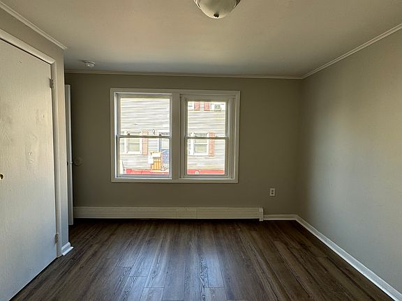 5th image of 114 Cherry Ann St #A