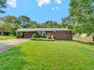109 Pleasant Meadows Dr, Gaffney, SC 29341