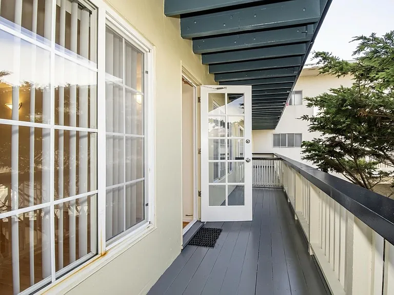 1220 Clayton St — Photo 7