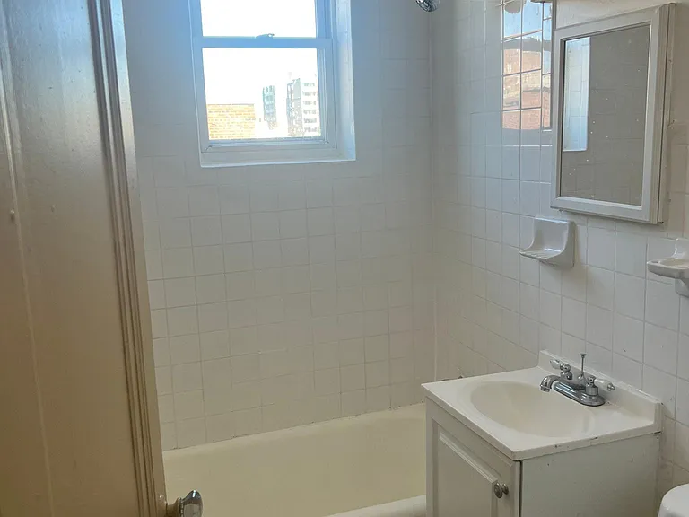 386 Palisade Ave #5 — Photo 5