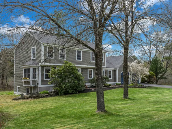 249 Oakwood Drive, Yarmouth, ME 04096