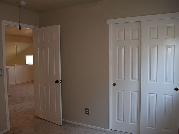 5th image of 1608 Poppy Cir