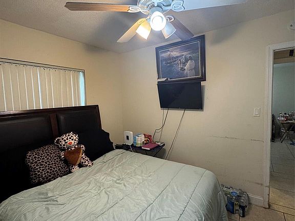 5th image of 8511 NW 59 Street