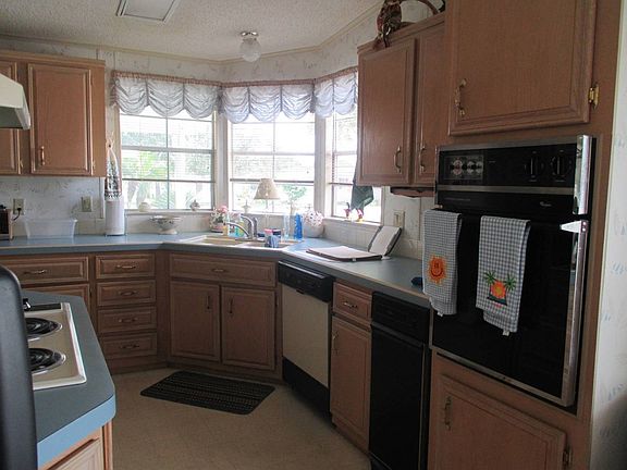 3rd image of 16666 Tavira Dr #2002