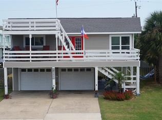 3927 Panola Dr, Galveston, TX 77554