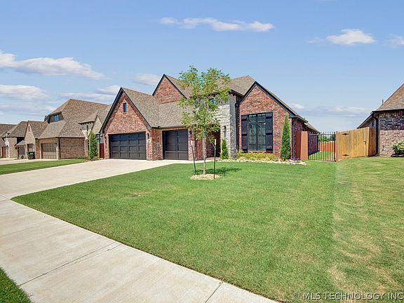 3rd image of 7905 N 149th East Ave