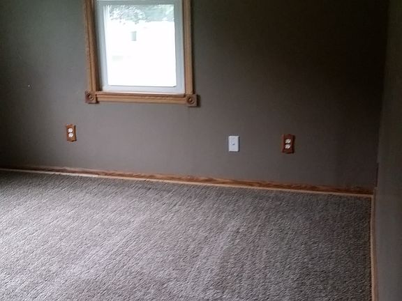 3rd image of 1153 Patchen Ave SE
