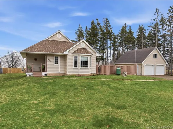 146 Hanington Rd, Shediac, NB E4P 1W6