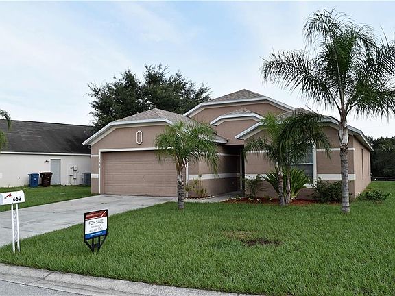 2nd image of 652 Lake Charles Dr
