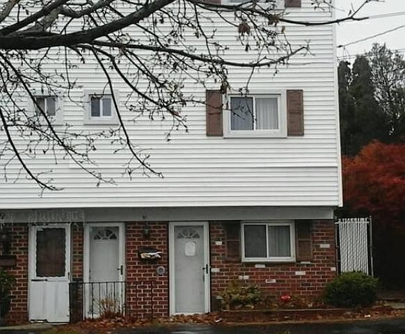 1st image of 51 Elissa Ln
