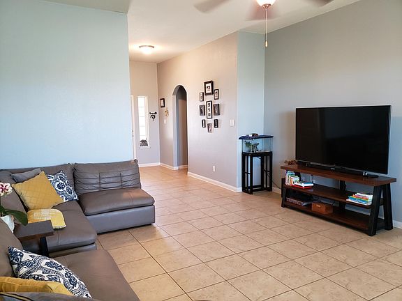 4th image of 13213 Cabinet Dr