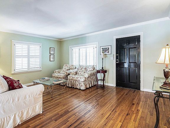 3rd image of 5516 Allott Ave