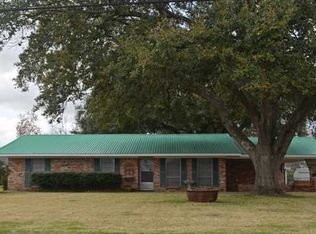 1352 Julia St, New Iberia, LA 70560