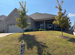 208 Caurel Ln, Little Rock, AR 72223