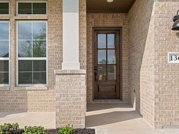Exterior Style A