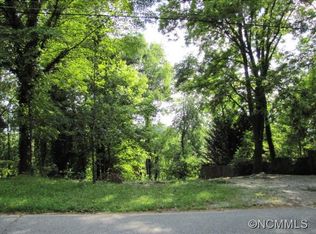 2334 Greater Druid Hills Blvd, Hendersonville, NC 28791