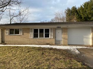 2964 Mansueto Dr, Stevensville, MI 49127